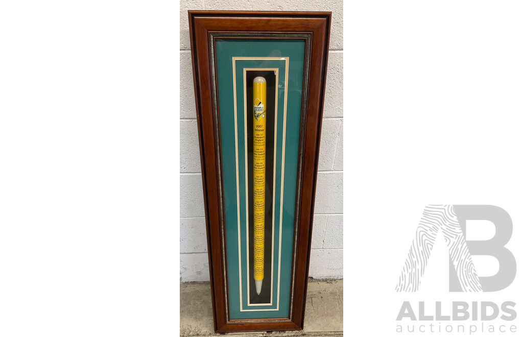 2007 Australian Cricket Memorabilia Piece (110 X 35 Cm)