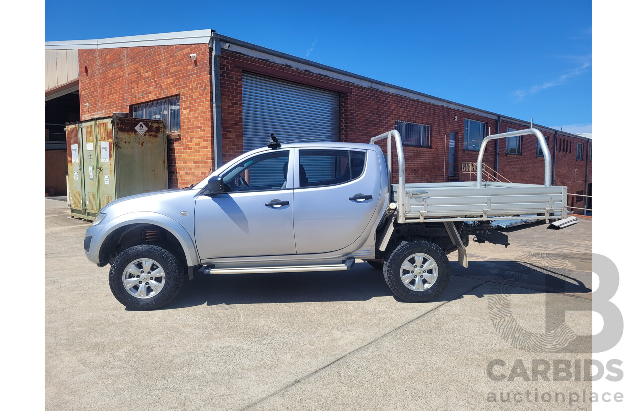 2/2013 Mitsubishi Triton GLX (4x4) MN MY13 C/Chas Silver Turbo Diesel 2.5L