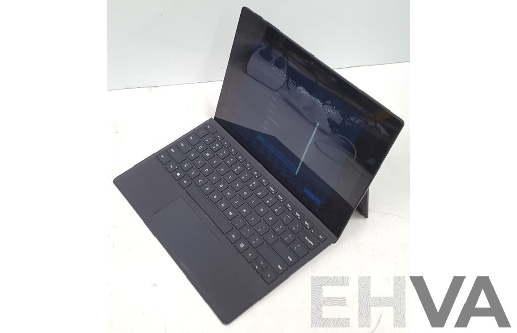 Microsoft (1796) Surface Pro 6 Intel Core I5 (8350U) 1.70GHz-3.60GHz 4-Core CPU 256GB 12.3-Inch Touchscreen Detachable Laptop with Surface Dock and Power Supply