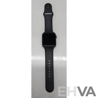 Apple Watch Series 4 (Black)