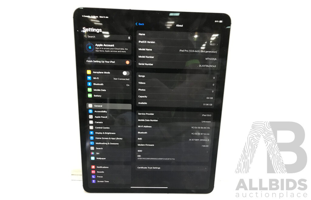 Apple (A1895) 64GB IPad Pro 12.9 Inch (3rd Generation)