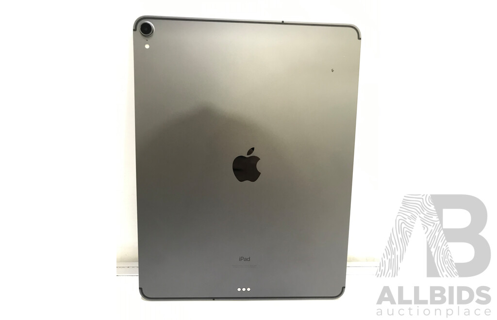 Apple (A1895) 64GB IPad Pro 12.9 Inch (3rd Generation)