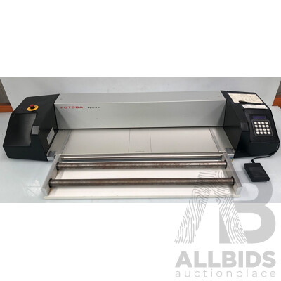 Fotoba Digitrim 30 X/Y Automatic Paper Cutter