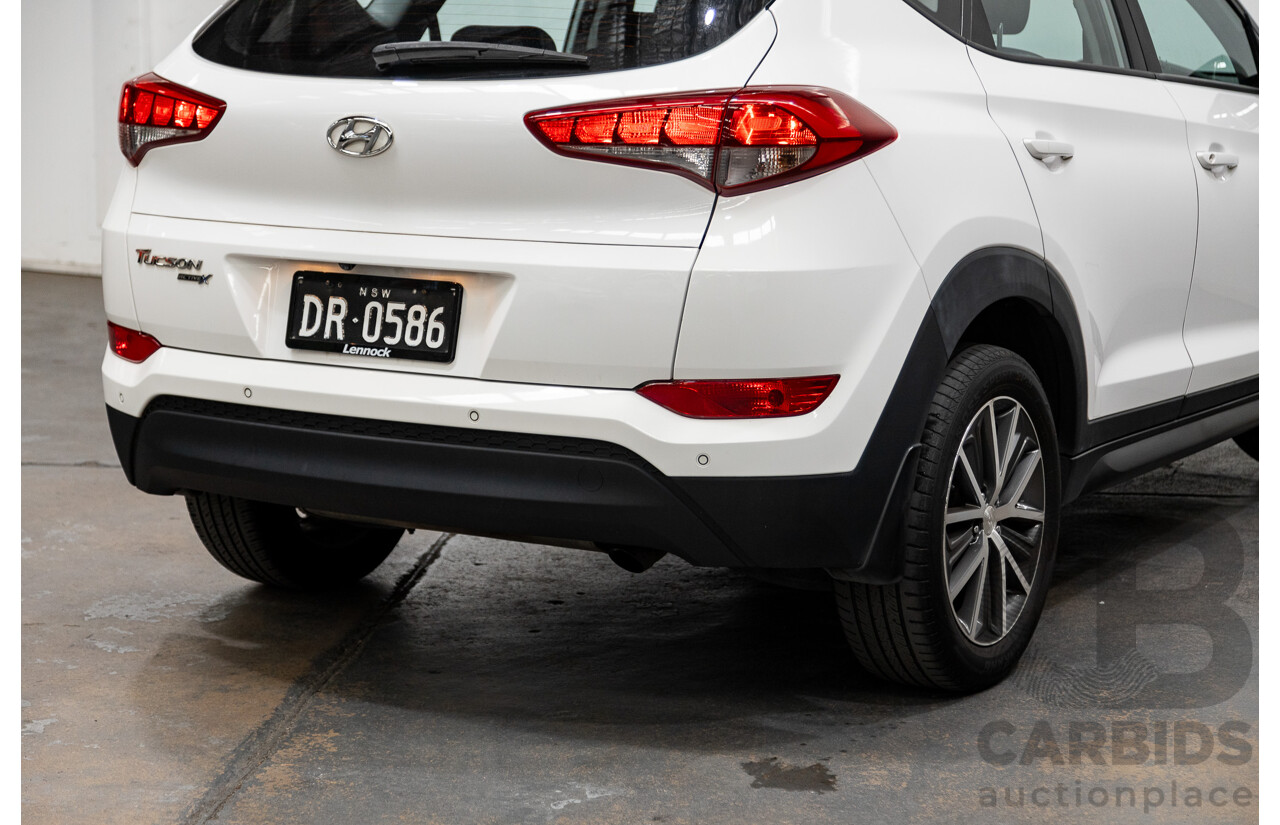 11/2015 Hyundai Tucson Active X TL 4d Wagon Pure White 2.0L