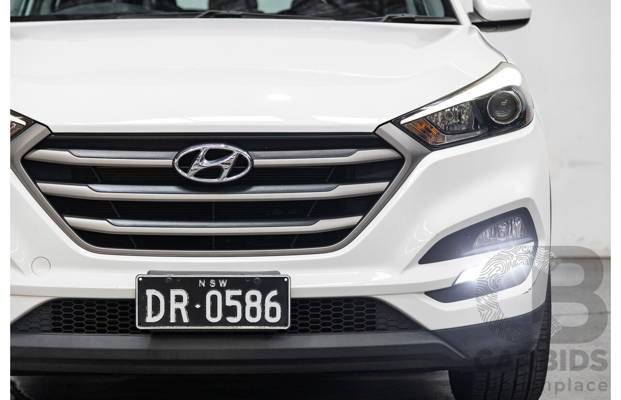 11/2015 Hyundai Tucson Active X TL 4d Wagon Pure White 2.0L