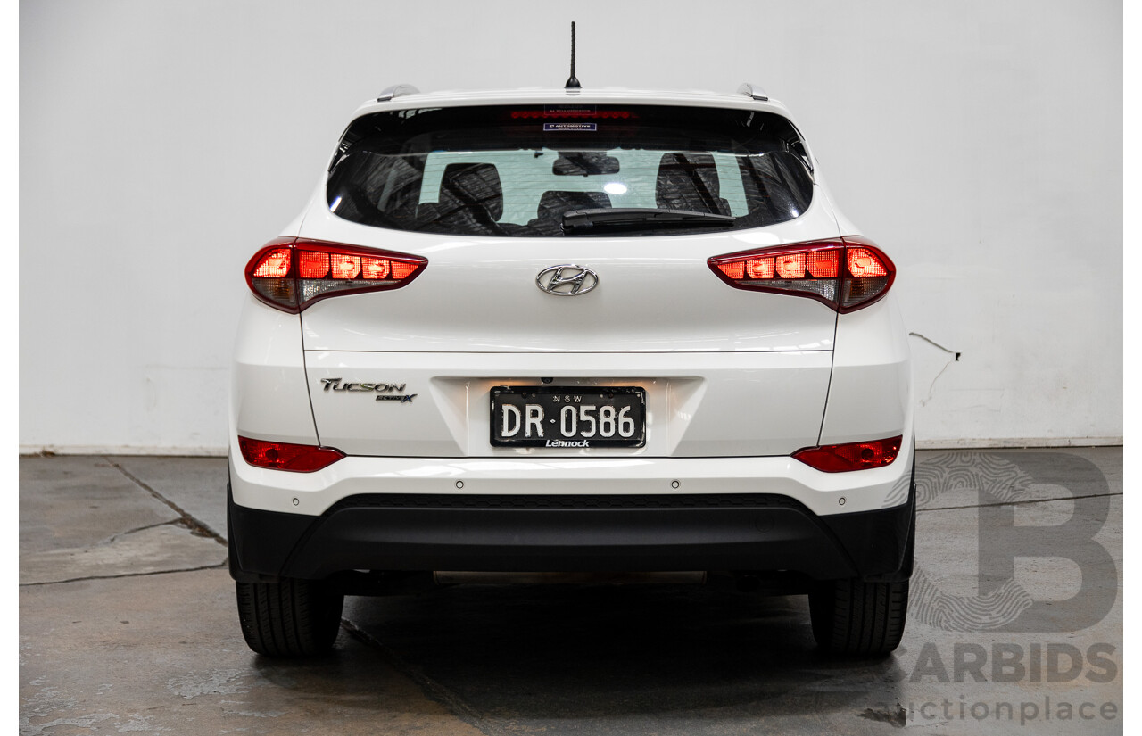 11/2015 Hyundai Tucson Active X TL 4d Wagon Pure White 2.0L