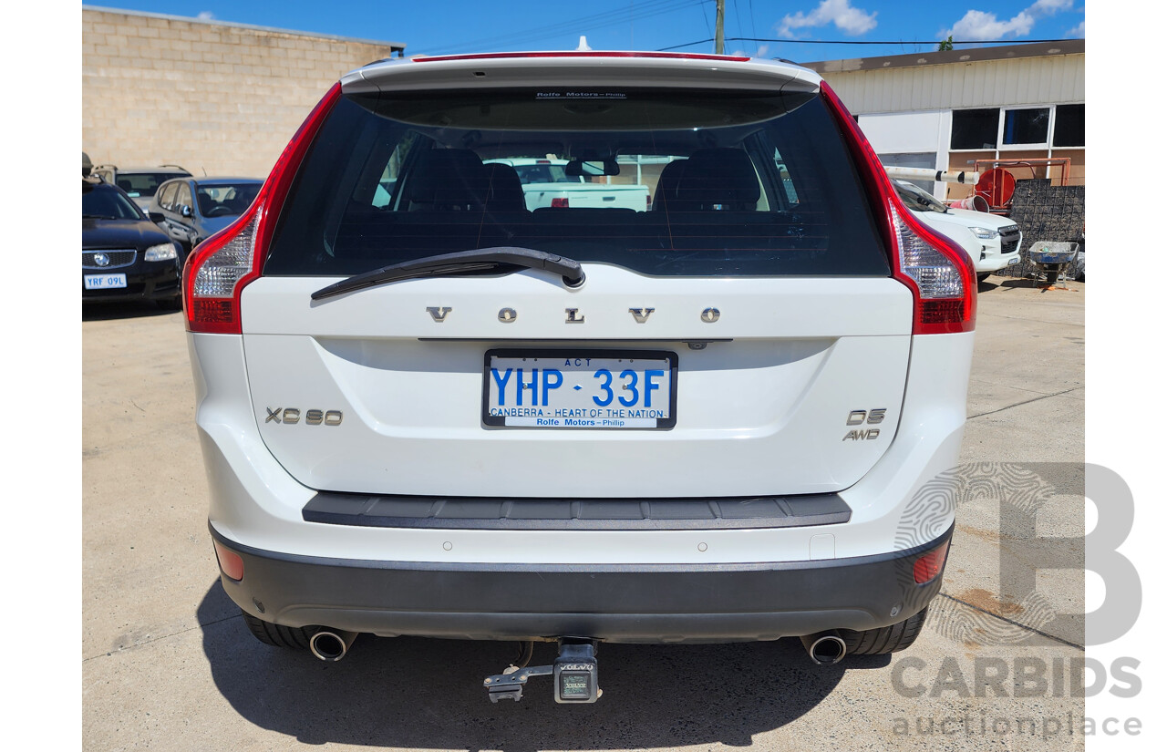 8/2011 Volvo Xc60 D5 DZ MY11 4d Wagon White 2.4L