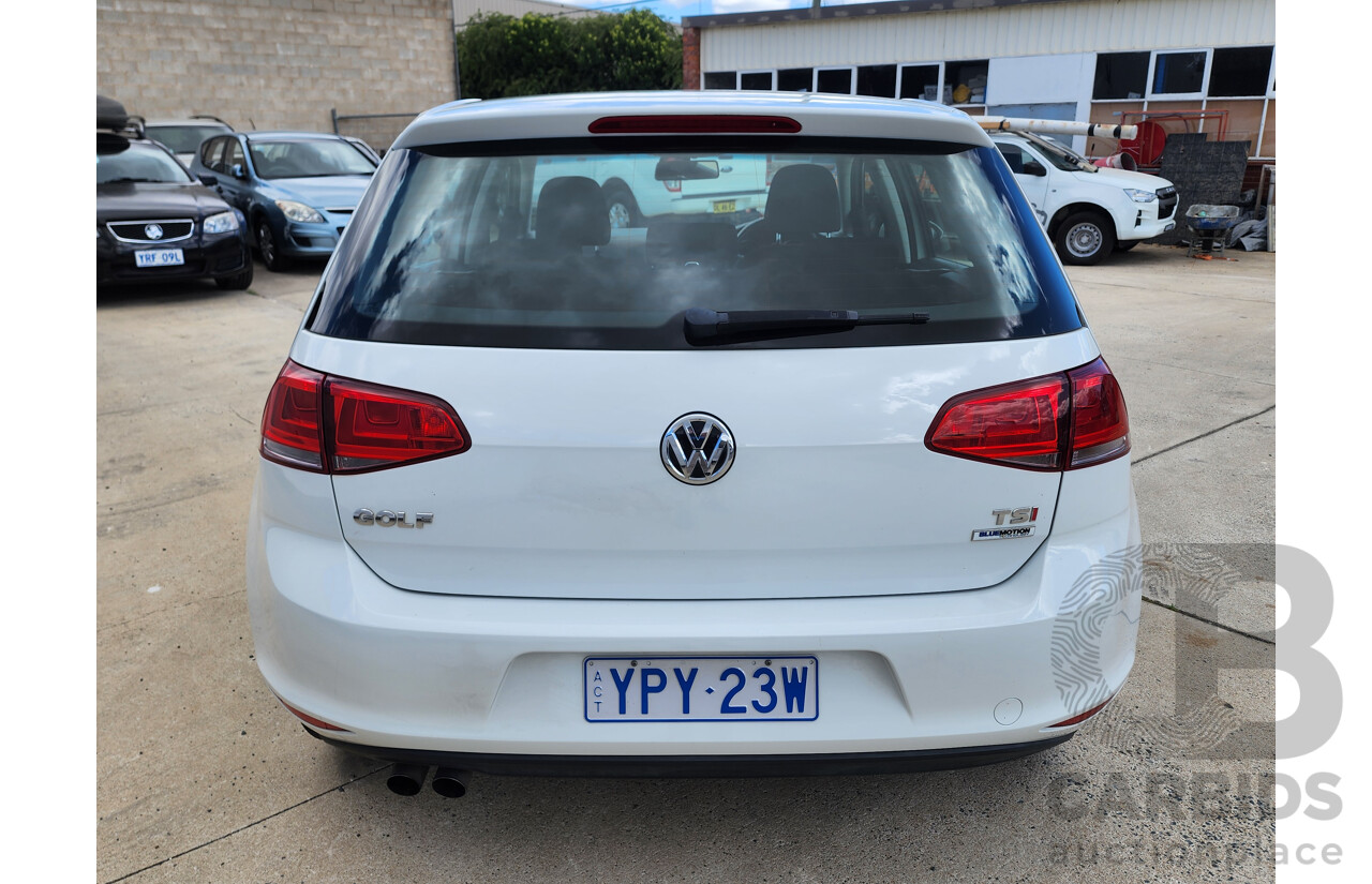 9/2015 Volkswagen Golf 90 TSI AU MY15 5d Hatchback White 1.4L