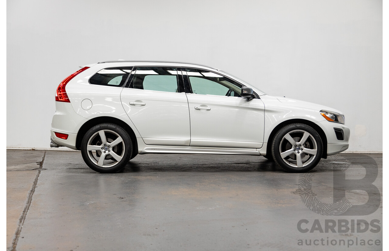 7/2013 Volvo XC60 T6 R-Design DZ MY13 4d Wagon Ice White 3.0L Turbo