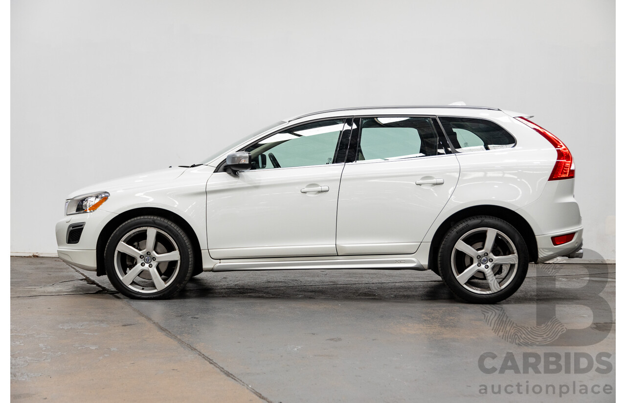 7/2013 Volvo XC60 T6 R-Design DZ MY13 4d Wagon Ice White 3.0L Turbo