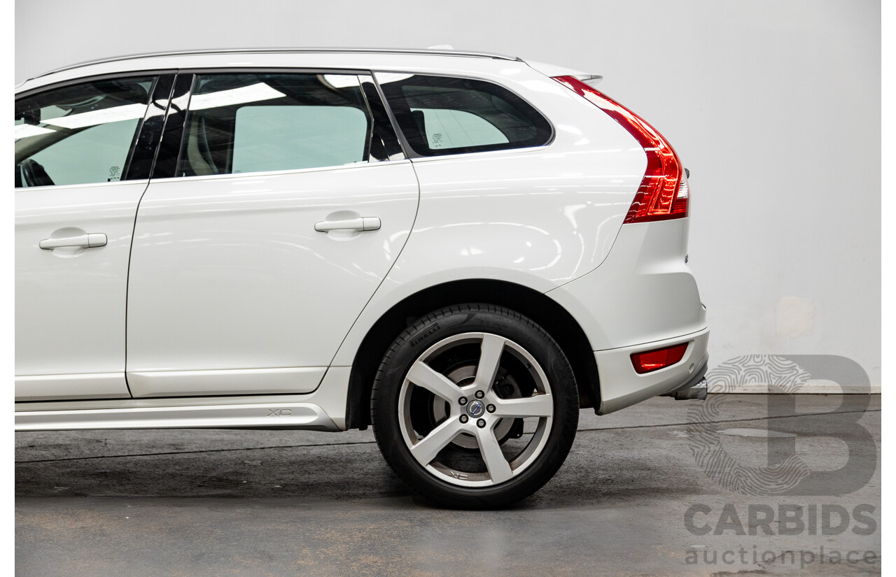 7/2013 Volvo XC60 T6 R-Design DZ MY13 4d Wagon Ice White 3.0L Turbo