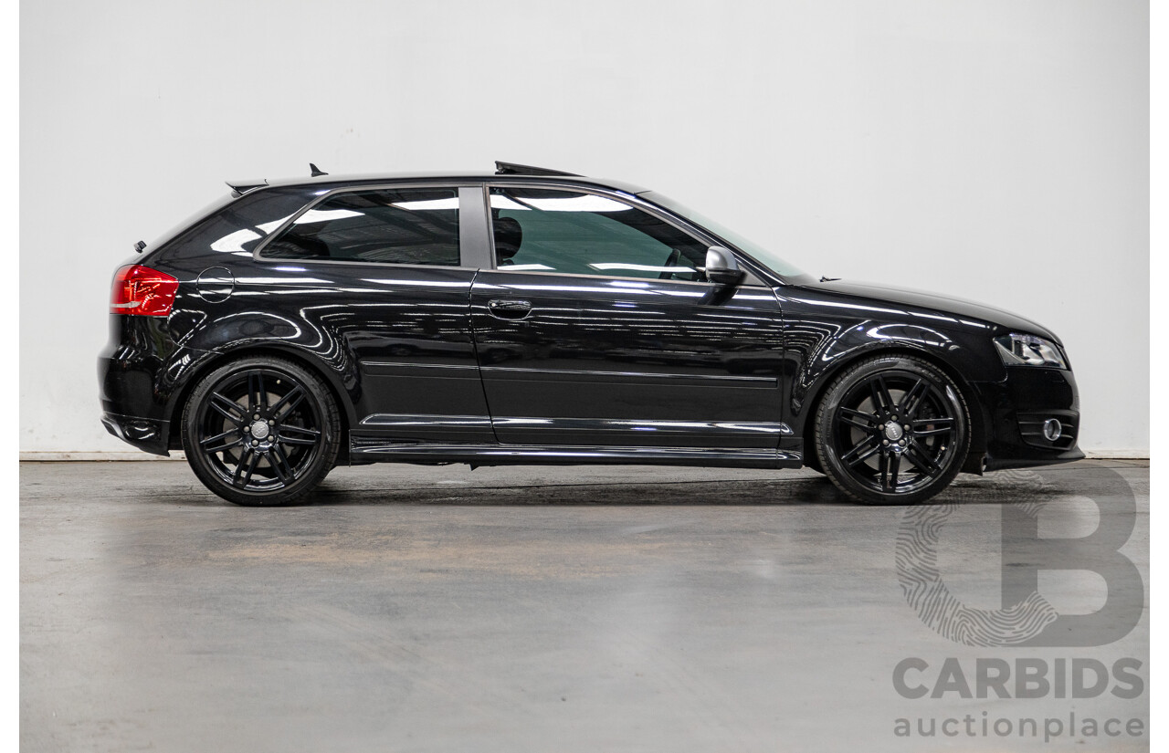 11/2009 Audi S3 (AWD) 8P 3d Hatchback Phantom Black 2.0L