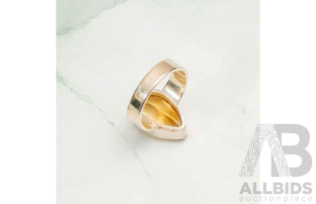 NEW - Sterling Silver Citrine Cocktail Ring, Size S, 7.99 Grams