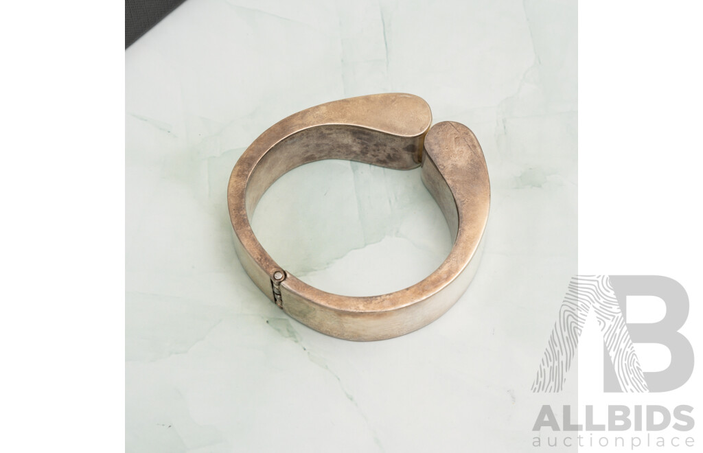 Vintage Mexican Sterling Silver Hinged Cuff Bangle, 55mm Internal Diameter, 56.54 - as New