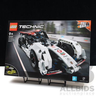 Retired Lego Set, Technic Pull Back, Porsche Tag Heuer, 42137, Sealed in Box