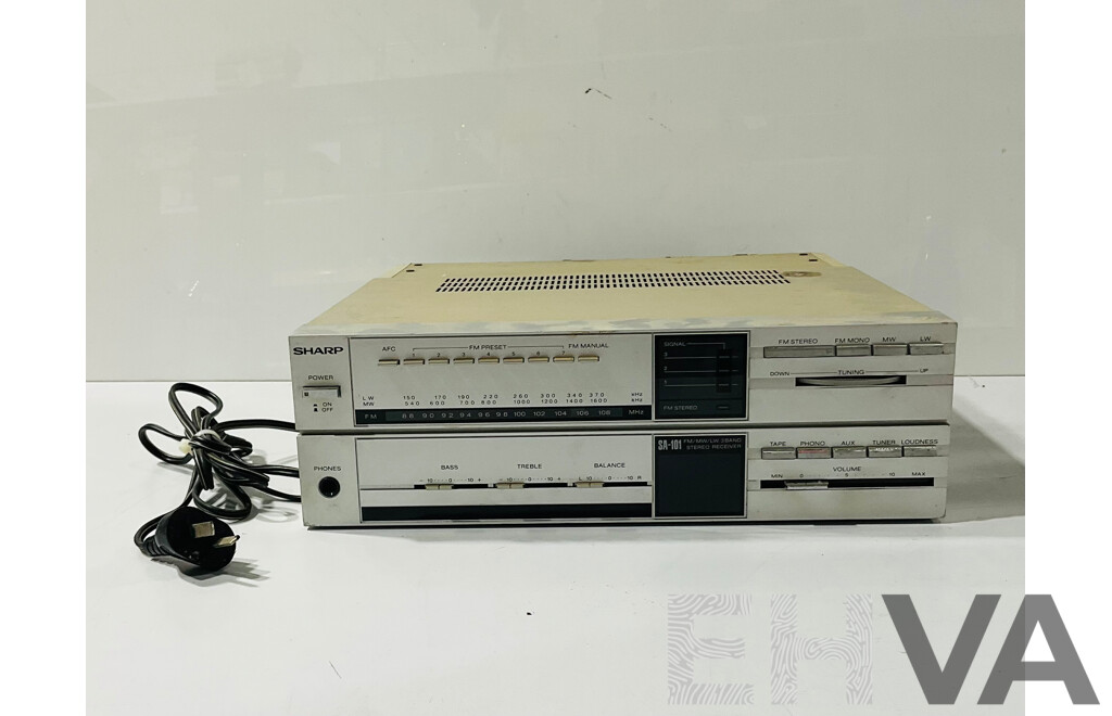 Vintage SA-101 FM/MW/LW 3 Band Stereo Receiver