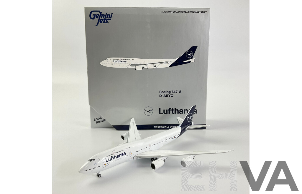 Gemini Jets Diecast Boeing 747-8 Luthansa DABY-C with Box - 1:400 Scale