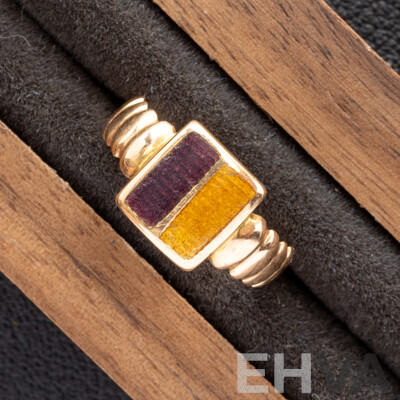 15ct Antique Enamel 30th Batallion WWI Colour Patch Sweetheart Ring, Size J, 2.94 Grams