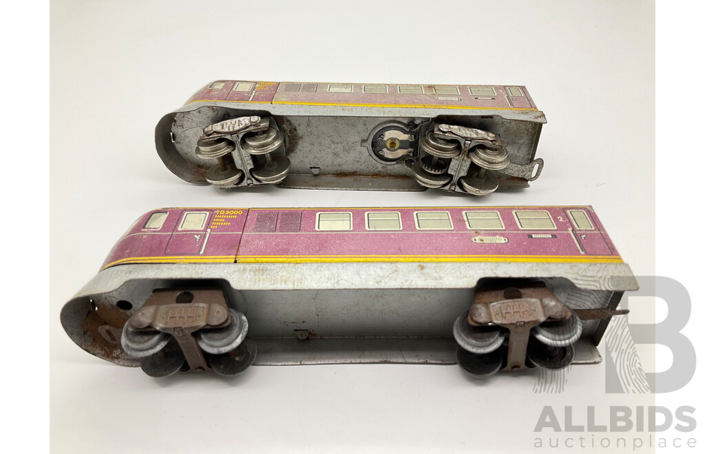 1950's Distler HO Scale TD5000 Pressed Steel Passenger Trains, Made in West Germany