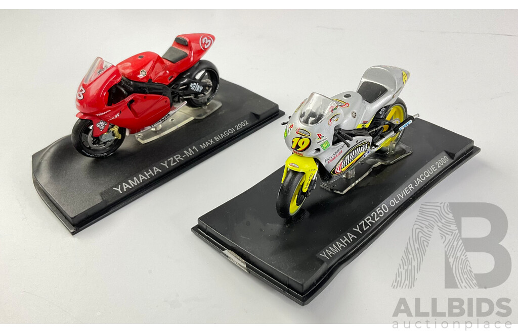 Colection of Diecast Vehicles Including Burago Ferrari 348, 1:18 Scale, YamahaYZR-M1 and YZR 250, 1953 Ford Pick Up and More