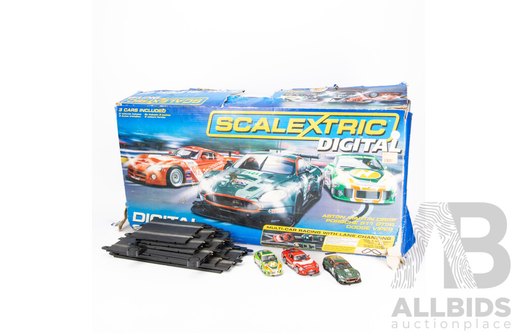 Boxed Scalextric Digital Three Car Set, Multi Car Racing with Lane Changing Includes Dodge Viper, Aston Martin DBR9, Porshe 911 GT3R
