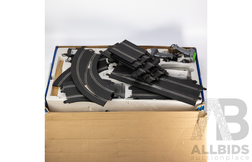 Boxed Scalextric Digital Three Car Set, Multi Car Racing with Lane Changing Includes Dodge Viper, Aston Martin DBR9, Porshe 911 GT3R