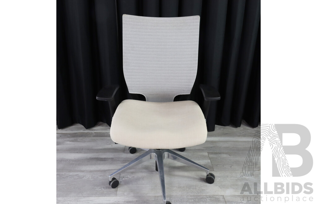 Diami Desk Chair, Made in Australia