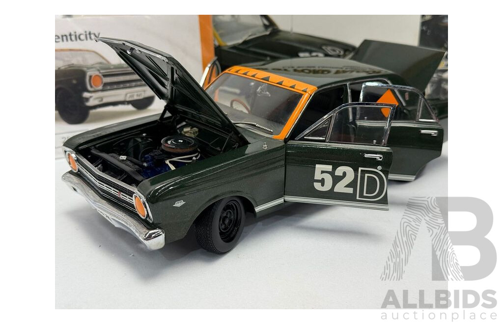Harry Firth/Fred Gibson Classic Carlectable 1967 Bathurst Winner Ford XR Falcon GT - 1/18 Scale