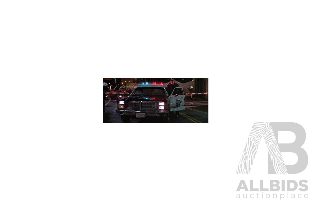 GE Fabbri Ltd 1977 Dodge Monaco Police Car - James Bond 007 A View to Kill 1:43 Scale Model Car - Sealed in Blister