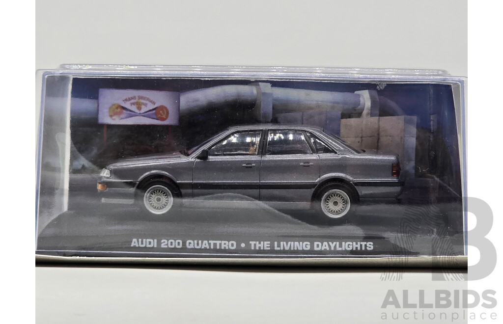 GE Fabbri Ltd 1986 Audi 200 (C3) Quattro Silver - James Bond 007 The Living Daylights 1:43 Scale Model Car - Sealed in Blister