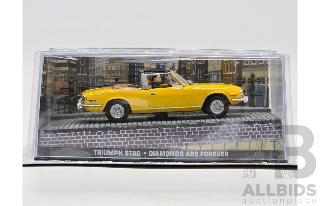 GE Fabbri Ltd 1970 Triumph Stag Yellow - James Bond 007 Diamonds Are Forever 1:43 Scale Model Car - Sealed in Blister
