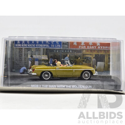 GE Fabbri Ltd MGB Roadster Gold- James Bond 007 The Man with The Golden Gun 1:43 Scale Model Car - Sealed in Blister