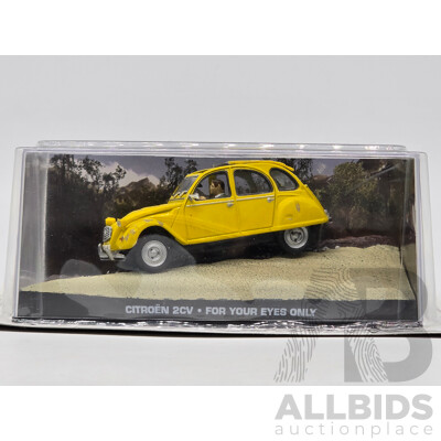 GE Fabbri Ltd Citroen 2CV Yellow James Bond 007 for Your Eyes Only 1:43 Scale Model Car - Sealed in Blister