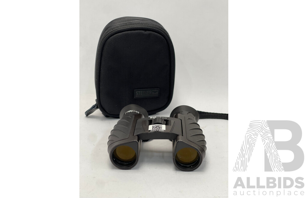 Steiner Safari Ultra Sharp Binoculars