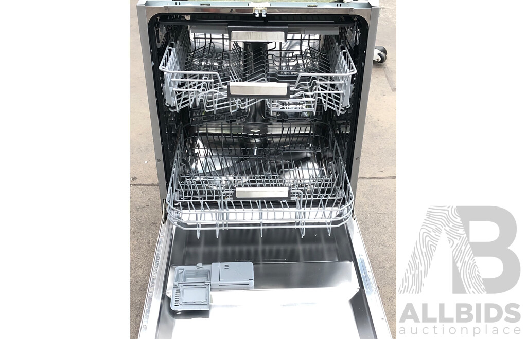 Fisher and Paykel Underbench Dishwasher