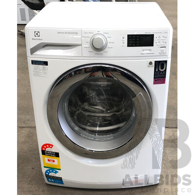 Electrolux 7.5kg  Vapour Action System Front Load Washing Machine with Sensor Wash