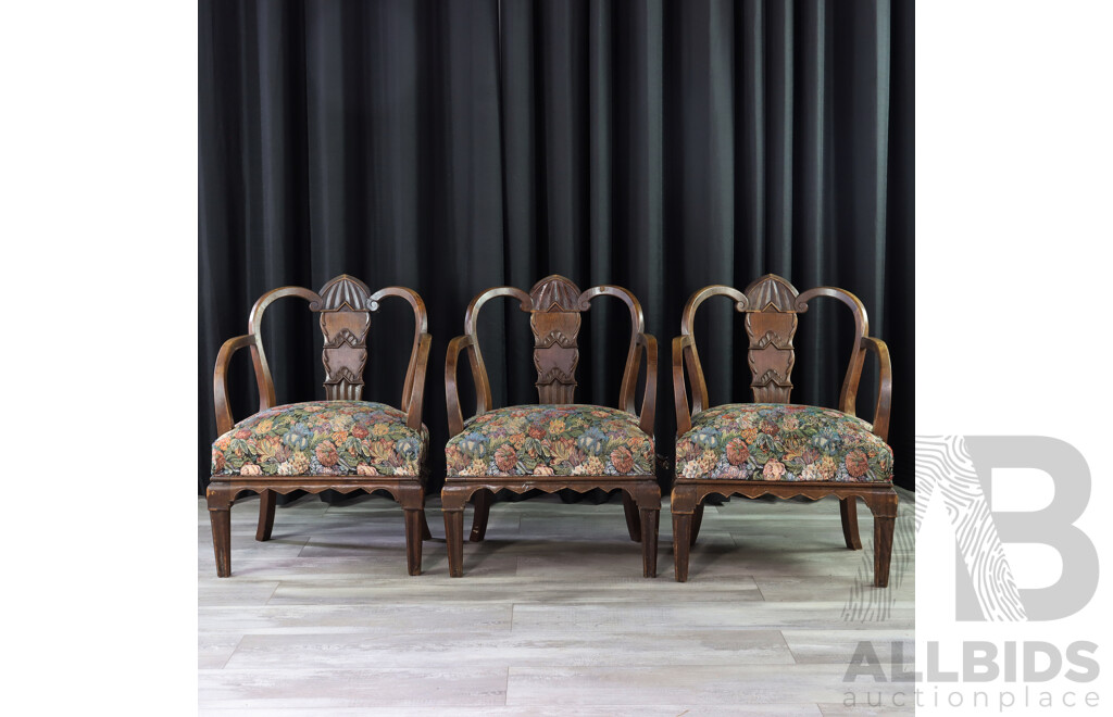 Good Set of Three Late Edwardian Oak Parlour Chairs