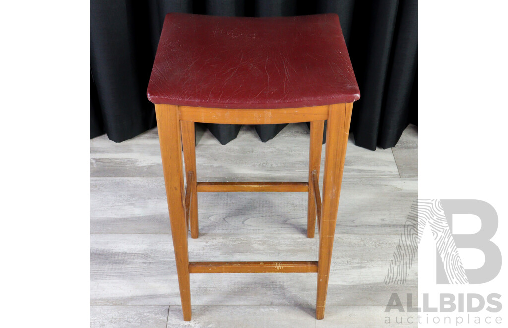 Single Teak Barstool