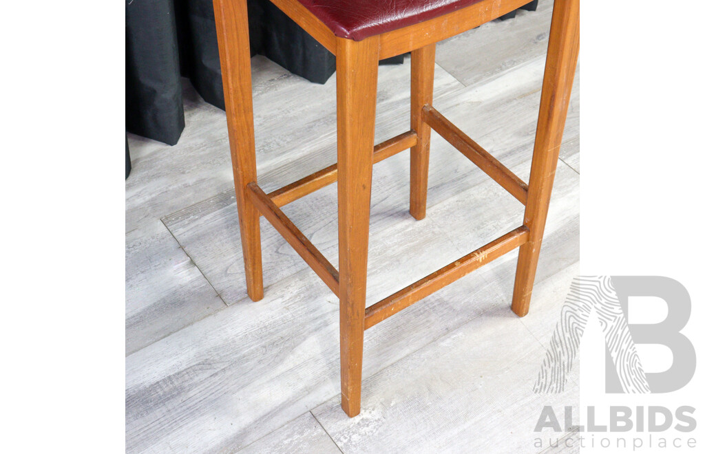 Single Teak Barstool