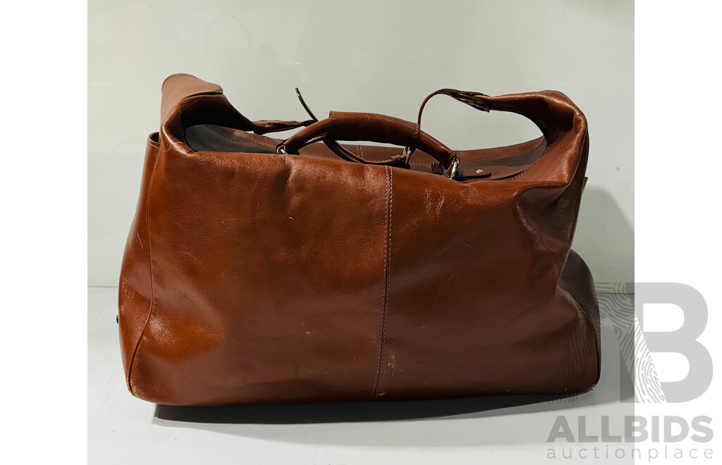 Vintage Leather Tod’s Duffel Bag