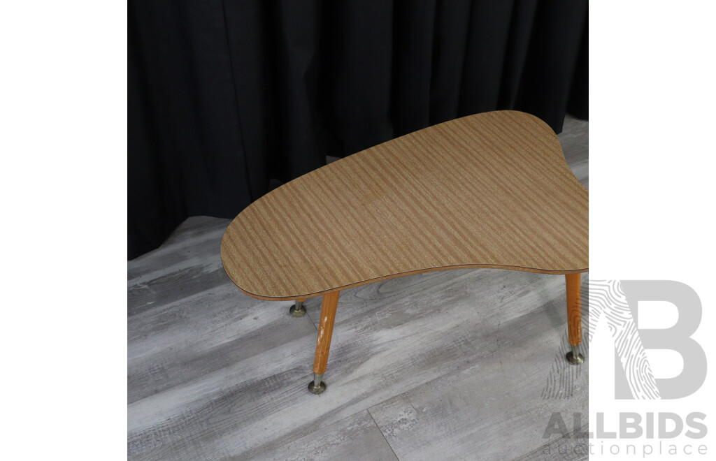 Mid Century Modern Kidney Shaped Coffee Table