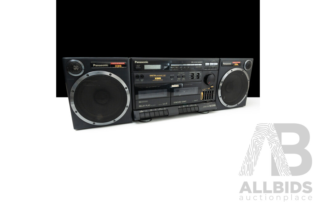 Retro Panasonic Twin Cassette Player and Radio with Detachable Speakers, RX CT900