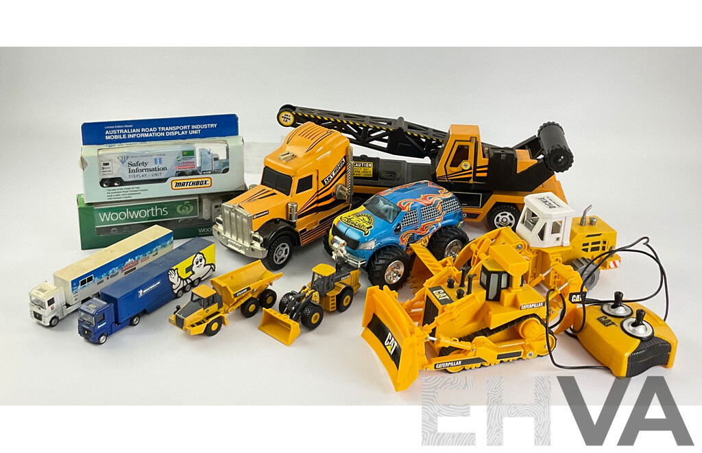 Collection of Diecast and Plastic Trucks and Tracktors Including Matchbox and Buddy L