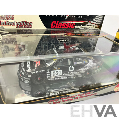 Classic Carlectables Diecast V8 Super Cars, 2002 VX Commodore Team Kiwi Racing and John Bowe Falcon