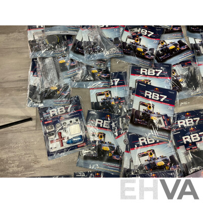 DeAgostini Nitro Remote Control Red Bull Racing Formula One, Mark Webber Build It Yourself Magazine - 1:7 Scale