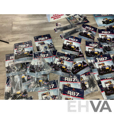 DeAgostini Nitro Remote Control Red Bull Racing Formula One, Mark Webber Build It Yourself Magazine - 1:7 Scale