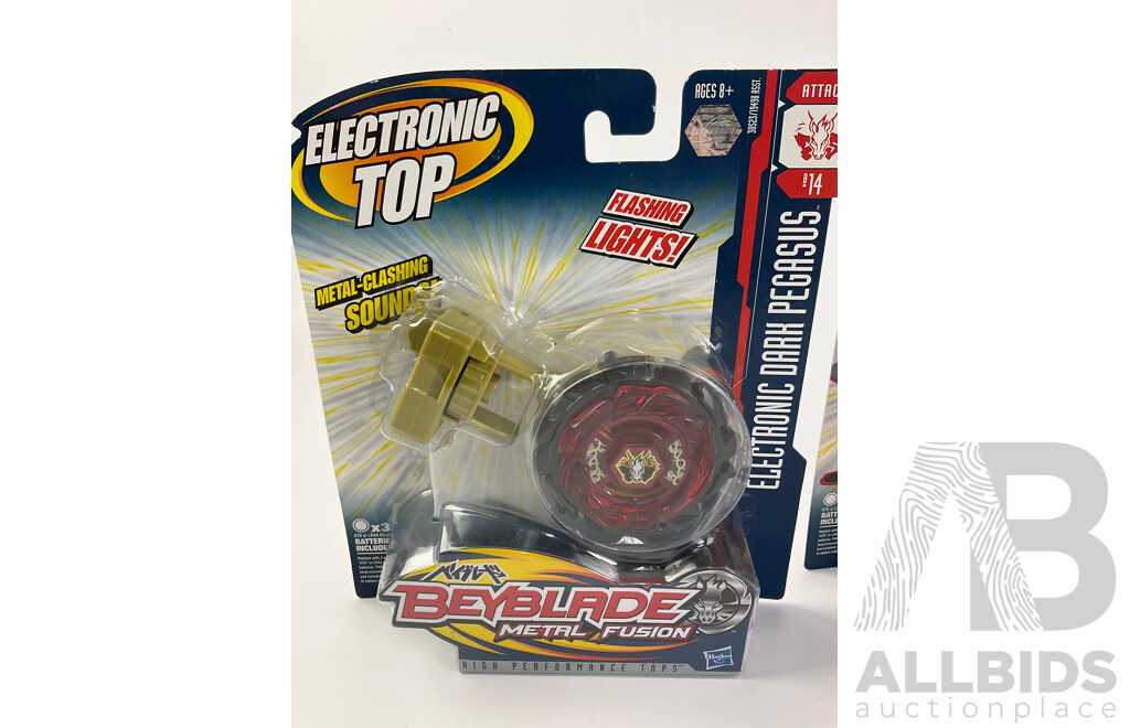 Boxed Hasbro Beyblade Metal Fusion Electronic Dark Pegasus, Electronic Lightning L Drago and Rampage Stomper Bull