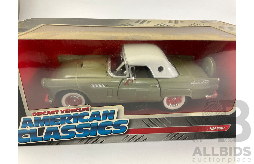 Boxed Diecast American Classics, Ford Mustang and Ford Thunderbird - 1:24 Scale