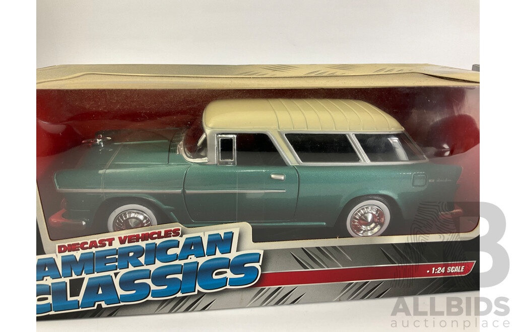 Boxed Diecast American Classics, Ford Coupe and Chevrolet Bel Air - 1:24 Scale