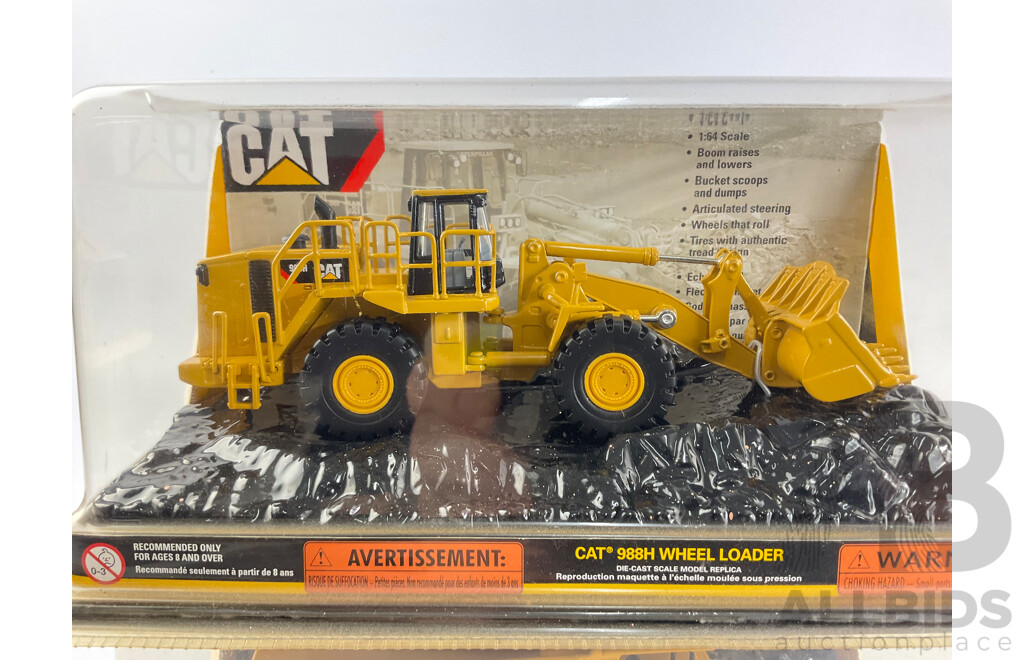 Norscot Diecast Caterpillar 988H Wheel Loader and 775E Off Highway Truck - 1:64 Scale